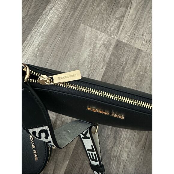 Michael Kors Jet Set Saffiano Leather Tech Crossbody Bag Black OS $448 - Picture 9 of 9